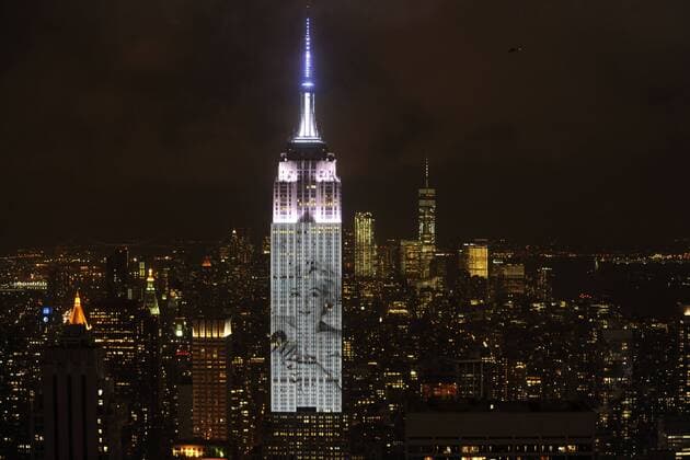 Blick auf das Empire State Building beim Harper s Bazaar s 150th Anniversay Event mit Motiven aus 15 Decaden aus Bazaar s Archiven. New York, 19.04.2017 Foto:xD.xVanxTinex xFuturexImage