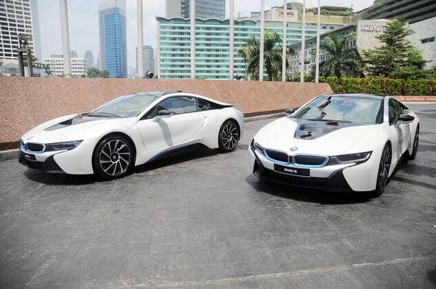April 20, 2017 - Jakarta, Jakarta, Indonesia - A BMW i8 is seen on the street in Jakarta, Indonesia, on April 20, 2017. BMW i8 Protonic Red Edition is the only unit in Indonesia will be submitted to the first owner. This model was created BMW in exclusive hybrid car performance each country only gets a share of one unit. Jakarta Indonesia  - ZUMAn230 20170420_zaa_n230_246 Copyright: xDasrilxRoszandix