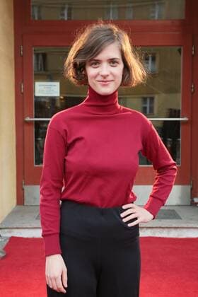 Darstellerin Liv Lisa Fries kommt am 20.04.2017 zur Premiere ihres Kinofilms Rakete Perelman beim Achtung Berlin new berlin film award Festival in das Kino Babylon in Berlin. Berlin Germany