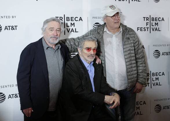 Robert De Niro, Burt Reynolds and Chevy Chase arrive on the red carpet at the Dog Years Premiere during 2017 Tribeca Film Festival at Cinepolis Chelsea on April 22, 2017 in New York City.  NYP20170422114 JOHNxANGELILLO