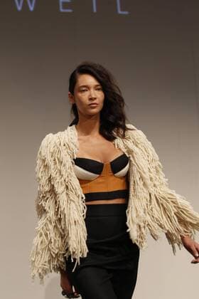 A model presents creations by Peruvian Sandra Weil during the second day of Mexico Fashion Week in Mexico City, Mexico, Mexico, 24 April 2017. Mexico Fashion Week !ACHTUNG: NUR REDAKTIONELLE NUTZUNG!  Copyright: xJorgexNúnezx MEX50 20170425-636286969032190487