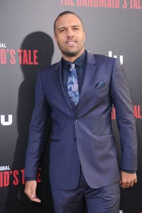 April 25, 2017 - Hollywood, CA, United States - 25 April 2017 - Hollywood, California - O-T Fagbenle. Los Angeles premiere of Hulu s The Handmaid s Tale held at ArcLight Hollywood in Hollywood. Photo Credit: AdMedia Hollywood United States - ZUMAa123 20170425_zaa_a123_041 Copyright: xBirdiexThompsonx