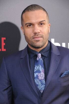 April 25, 2017 - Hollywood, CA, United States - 25 April 2017 - Hollywood, California - O-T Fagbenle. Los Angeles premiere of Hulu s The Handmaid s Tale held at ArcLight Hollywood in Hollywood. Photo Credit: AdMedia Hollywood United States - ZUMAa123 20170425_zaa_a123_056 Copyright: xBirdiexThompsonx