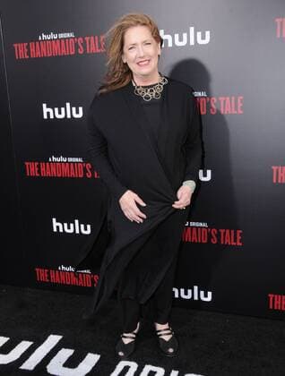 April 25, 2017 - Hollywood, CA, United States - 25 April 2017 - Hollywood, California - Ann Dowd. Los Angeles premiere of Hulu s The Handmaid s Tale held at ArcLight Hollywood in Hollywood. Photo Credit: AdMedia Hollywood United States - ZUMAa123 20170425_zaa_a123_101 Copyright: xBirdiexThompsonx