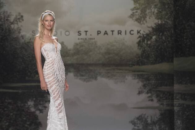 Model Karolina Kurkova takes to the catwalk a bride dress of label Studio St Patrick 2018 collection during the second day of the Barcelona Bridal Fashion Week held on 26 April 2016 in Barcelona, Spain. Barcelona Bridal Fashion Week !ACHTUNG: NUR REDAKTIONELLE NUTZUNG!  Copyright: xMARTAxPEREZx 20170426-636288174043849650
