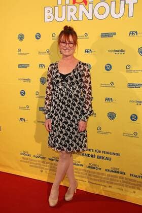 Ulrike Krumbiegel bei der Happy Burnout Film Premiere am 26.04.2017 in Hamburg Happy Burnout Filmpremiere in Hamburg, 2017 