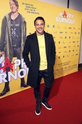 Kostja Ullmann bei der Premiere des Kinofilms Happy Burnout im Cinemaxx Dammtor. Hamburg, 26.04.2017 Foto:xH.xHartmannx xFuturexImage