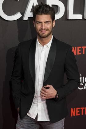 Maxi Iglesias attends to Las chicas del cable premiere at Callao Cinemas in Madrid, April 27, 2017. Spain.  (20170427095)