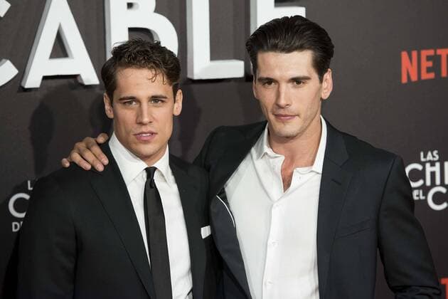 Martino Rivas and Yon Gonzalez attends to Las chicas del cable premiere at Callao Cinemas in Madrid, April 27, 2017. Spain.  (20170427124)