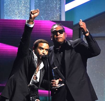Latin artist Zion & Lennox accepts an award during the 2017 Billboard Latin Music Awards and Show at the Bank United Center, University of Miami, Miami, Florida on April 27, 2017.  MIA20170427269 GARYxIxROTHSTEIN