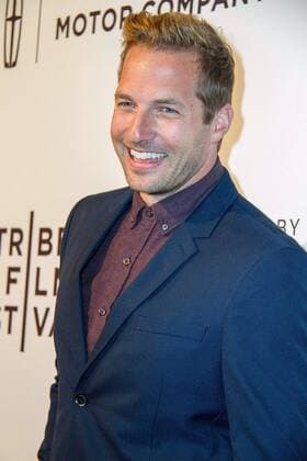 Ryan Hansen bei der Literally, Right Before Aaron Film Premiere im Rahmen vom Tribeca Film Festival am 27.04.2017 in New York 2017 Tribeca Film Festival - Literally, Right Before Aaron World Premiere 
