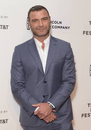 2017 Tribeca Film Festival Liev Schreiber attends premiere of Chuck during 2017 Tribeca Film festival at BMCC  LevxRadin