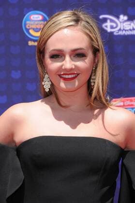 April 29, 2017 - Los Angeles, CA, United States - 29 April 2017 - Los Angeles, California - Sophoe Reynolds. 2017 Radio Disney Music Awards held at Microsoft Theater in Los Angeles. Photo Credit: AdMedia Los Angeles United States - ZUMAa123 20170429_zaa_a123_266 Copyright: xBirdiexThompsonx