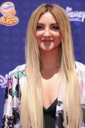 April 29, 2017 - Los Angeles, CA, United States - 29 April 2017 - Los Angeles, California - Julia Michaels. 2017 Radio Disney Music Awards held at Microsoft Theater in Los Angeles. Photo Credit: AdMedia Los Angeles United States - ZUMAa123 20170429_zaa_a123_296 Copyright: xBirdiexThompsonx