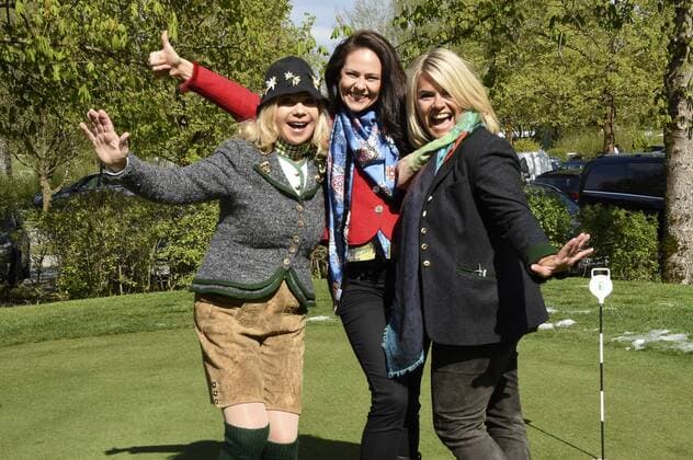 Marianne Hartl, Doris Melchner und Daniela Hengstberger beim Hippopdrom Charity Golfturnier by Adi Hengstberger im Golfclub Schloss Egmating. Egmating, 29.04.2017 Foto:xP.xSchönbergerx xFuturexImage