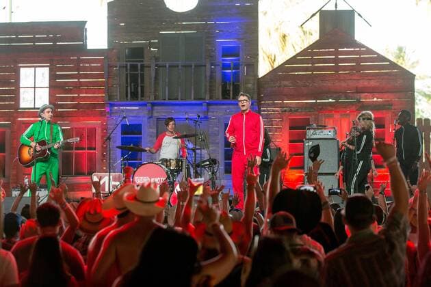 April 29, 2017 - Indio, California, U.S - BOBBY BONES performs with The Raging Idiots during Stagecoach Music Festival in Indio, California Indio U.S. - ZUMAs135 20170429_zap_s135_122 Copyright: xDanielxDeSloverx