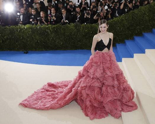 Laura Osnes arrives on the red carpet at the Costume Institute Benefit at The Metropolitan Museum of Art celebrating the opening of Rei Kawakubo Comme des Garcons: Art of the In-Between in New York City on May 1, 2017.  NYP20170501119 JOHNxANGELILLO