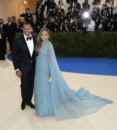 Alex Rodriguez and Jennifer Lopez arrive on the red carpet at the Costume Institute Benefit at The Metropolitan Museum of Art celebrating the opening of Rei Kawakubo Comme des Garcons: Art of the In-Between in New York City on May 1, 2017.  NYP20170501553 JOHNxANGELILLO