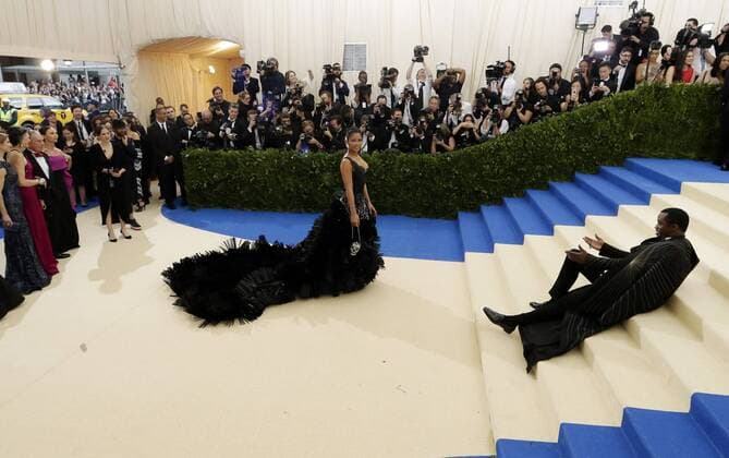 Cassie and Sean Combs arrive on the red carpet at the Costume Institute Benefit at The Metropolitan Museum of Art celebrating the opening of Rei Kawakubo Comme des Garcons: Art of the In-Between in New York City on May 1, 2017.  NYP20170501195 JOHNxANGELILLO