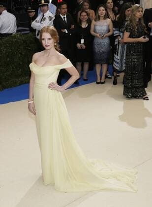 Jessica Chastain arrives on the red carpet at the Costume Institute Benefit at The Metropolitan Museum of Art celebrating the opening of Rei Kawakubo Comme des Garcons: Art of the In-Between in New York City on May 1, 2017.  NYP20170501602 JOHNxANGELILLO