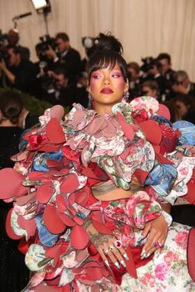 May 1, 2017 - New York, New York, U.S. - RIHANNA attends the Metropolitan Museum Costume Institute Benefit celebrating the exhibition of Rei Kawakubo Comme des Garcons-Art of the In Between.Met Museum,NYC.May 1, 2017.Photos by , Photos Inc. New York U.S. - ZUMAms4_ 20170501_zaf_ms4_086 Copyright: xSoniaxMoskowitzx
