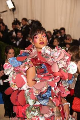 May 1, 2017 - New York, New York, U.S. - RIHANNA attends the Metropolitan Museum Costume Institute Benefit celebrating the exhibition of Rei Kawakubo Comme des Garcons-Art of the In Between.Met Museum,NYC.May 1, 2017.Photos by , Photos Inc. New York U.S. - ZUMAms4_ 20170501_zaf_ms4_087 Copyright: xSoniaxMoskowitzx