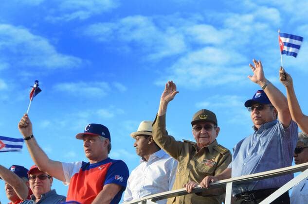 (170502) -- HAVANA, May 2, 2017 -- Cuban President Raul Castro (2nd R) attends a parade to commemorate the International Workers Day at the Jose Marti Revolution Square in Havana, Cuba, on May 1, 2017. ) (gl) CUBA-HAVANA-SOCIETY-INT L WORKERS DAY JoaquinxHernandez 