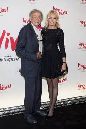 Venantino Venantini et Christelle Lyon CELEBRITES : Avnt Premiere de Vive la Crise - Paris - 02 05 2017 JBAutissier Panoramic 