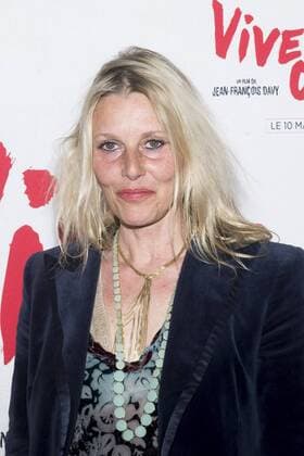 Florence Thomassin CELEBRITES : Avnt Premiere de Vive la Crise - Paris - 02 05 2017 JBAutissier Panoramic 