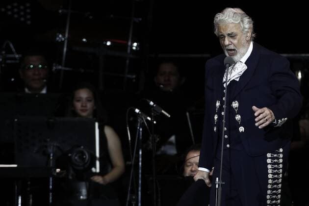 Placido Domingo gibt Charitykonzert in Mexiko The Spanish singer Placido Domingo performs during the charity concert Plácido Domingo sings to Puebla to help the Mexican Red Cross, Puebla delegation, at the Acropolis, in Puebla, Mexico, on 2 May 2017. PLACIDO DOMINGO CONCERT IN PUEBLA !ACHTUNG: NUR REDAKTIONELLE NUTZUNG!  Copyright: xHugoxOrtunox MEX98 20170503-636293914075238372