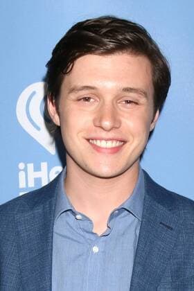 May 6, 2017 - Los Angeles, CA, USA - LOS ANGELES - MAY 6: Nick Robinson at the Everything, Everything Premiere on the TCL Chinese 6 Theater on May 6, 2017 in Los Angeles, CA Los Angeles USA - ZUMAb170 20170506_zap_b170_077 Copyright: xKayxBlakex