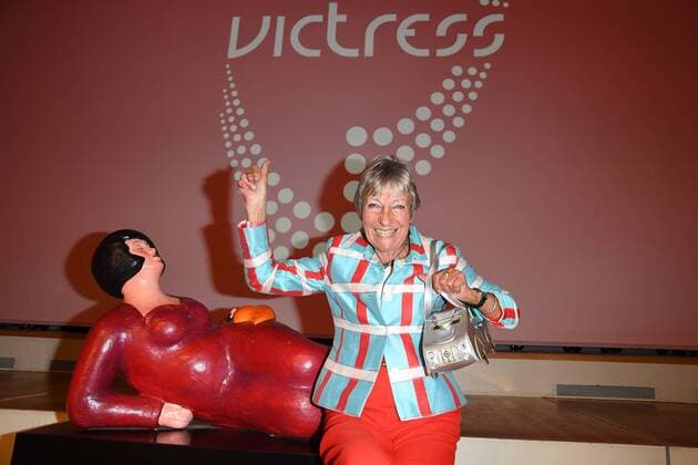 Heidi Hetzer bei der 12. VICTRESS Gala anlaesslich der Verleihung des Victress Award, mit Natalia Woerner, Victress of The Year Award 2017 in Berlin am 08.05.2017