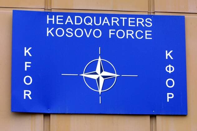 Hauptquatier der KFOR ( HQ KFOR ) im Kosovo. 25.10.2001, xxx Kosovo Copyright: xThomasxKoehlerx