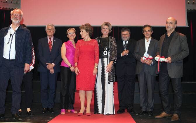 09-05-2017 Amsterdam Princess Margriet and Princess Laurentien during the award ceremony of the ECF award for culture in Paradiso in Amsterdam. Laureates this year are: musician Luc Mishalle (Brussels), visual artist Marina Naprushkina (Berlin), writer and journalist Asli Erdogan (Istanbul) and writer and scientist Navid Kermani (Cologne)  Copyright: xppe werfx