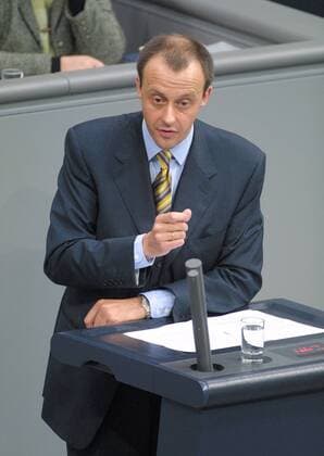 Friedrich Merz, CDU, CDU CSU - Fraktionsvorsitzender. Bundestag. Berlin, 16.11.2001, Berlin Deutschland Copyright: xThomasxKoehlerx