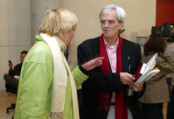 Claudia Roth, Parteivorsitzende Gruene, und Hans-Christian Stroebele, Gruene. Berlin, 24.09.2002, Berlin Deutschland Copyright: xThomasxKoehlerx