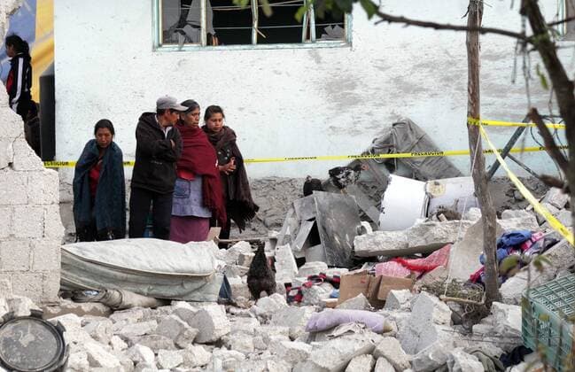 Explosion von Feuerwerk in Chilchotla, Mexiko May 9, 2017 - Mexico - EUM20170509NAC03.JPG.CHILCHOTA, Pue., Explotion Explosion-Puebla.- Aspectos del deposito de pirotecnia en el que ocurrio una explosion este martes 9 de mayo de 2017 en la comunidad de San Isidro de este municipio. Foto: Agencia EL UNIVERSAL EVZ Mexico  - ZUMAu78_ 20170509_zaf_u78_009 Copyright: xOmarxContrerasx