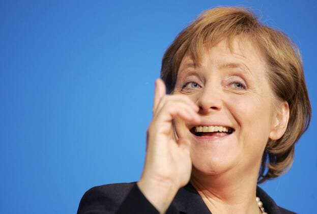 Angela MERKEL , CDU - Parteivorsitzenden und designierte Bundeskanzlerin , bei Koalitionsverhandlungen zwischen SPD und Union im Willy-Brandt-Haus. Berlin , 27.10.2005 , , , Berlin Deutschland Copyright: xLiesaxJohannssenx