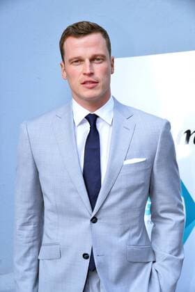 Lars Burmeister bei der Ankunft zum GQ Care Award 2017 im The Grand Bar und Club Berlin 10. Mai 2017