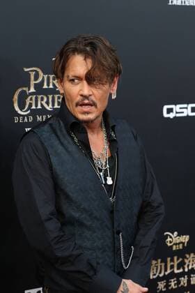 SHANGHAI, CHINA - MAY 11: American actor Johnny Depp attends the premiere of film Pirates of the Caribbean: Dead Men Tell No Tales at Shanghai Disneyland Park on May 11, 2017 in Shanghai, China.  Copyright: xVCGx CFP111100348177