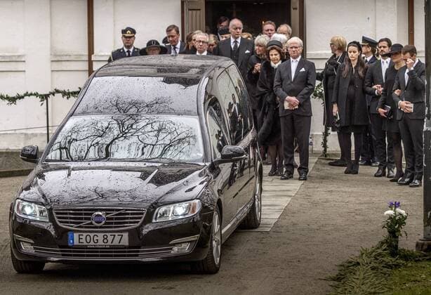 Funeral of Niclas Silfverschiöld 2017-05-11 Carl Gustav de Suede;Silvia de Suede;Carl Philip de Suede;Victoria de Suede;Daniel Westling;Sofia Hellqvist (Sofia de Suede);Princesse Desiree de Suede;Carl Silfverschiold (Desiree de Suede s son);Princesse Birgitta de Suede Sollebrunn Sweden  516249