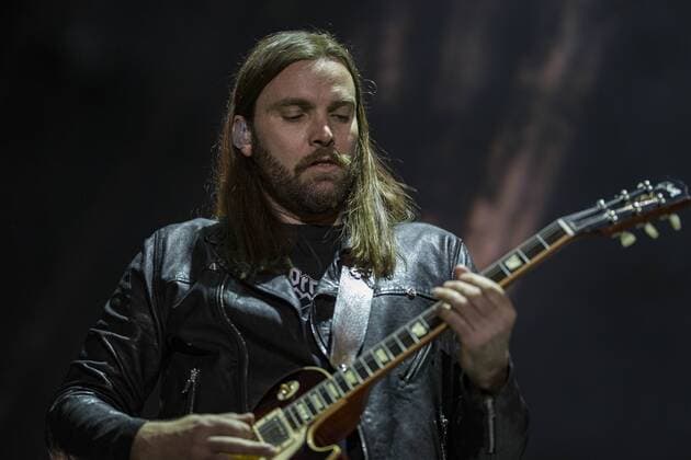 Chris Traynor, guitarist for Bush performs at 2017 Beale Street Music Festival at Tom Lee Park in Memphis, Tenn. on May 7, 2017. USA - 2017 - Beale Street Music Festival  Copyright: xJamiexGilliamx