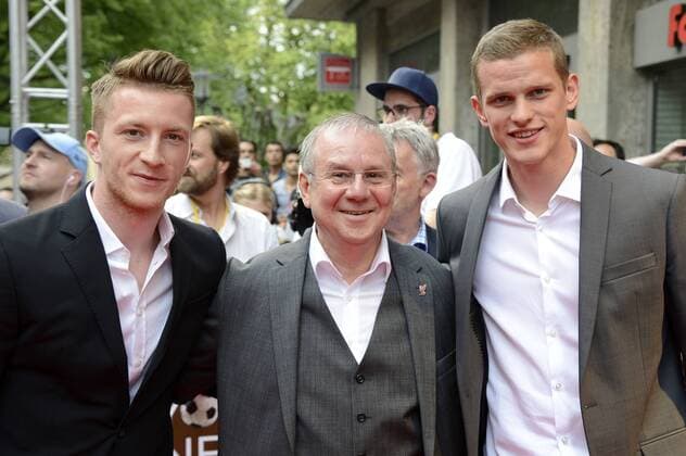 Marco Reuss Joachchim Krol und Sven Bender bei der Premiere des des Dokumentarfilmes You ll Never Walk Alone in der Lichtburg. Essen, 16.05.2017 Foto:xJ.xKrickx xFuturexImage