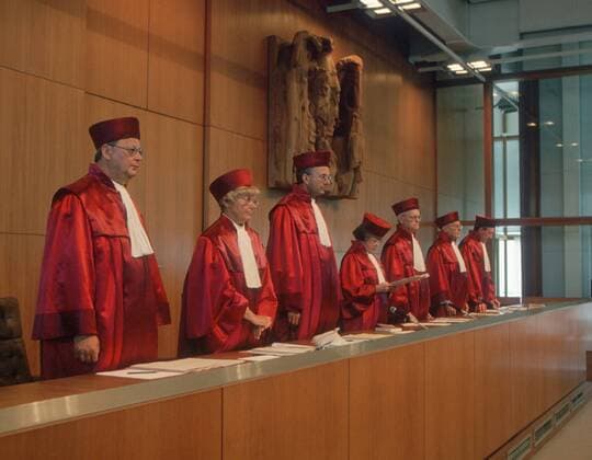 2. Senat des Bundesverfassungsgericht , BVG, in Karlsruhe, den 12.7.1994 , Bonn Deutschland Copyright: xThomasxImox