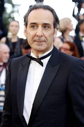 Alexandre Desplat at the Ismael s Ghosts (Les Fantomes d Ismael) screening and Opening Gala during the 70th Cannes Film Festival at the Palais des Festivals on May 17, 2017 in Cannes, France Foto:xD.xBedrosianx xFuturexImage