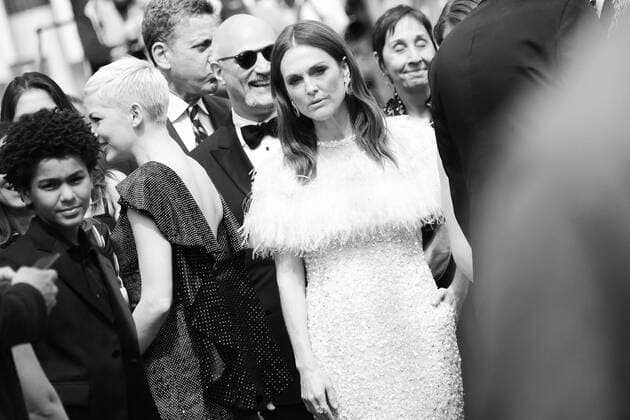 Cannes - Premiere Wonderstruck 217716 Degun-Paoli Starface 2017-05-18 Cannes France 70eme Festival International du Film de Cannes. Montee des Marches du film Wonderstuck . 70th International Cannes Film Festival. Red Carpet of Wonderstuck movie. Moore, Julianne  Copyright: xDegun-Paolix STAR_217716_061