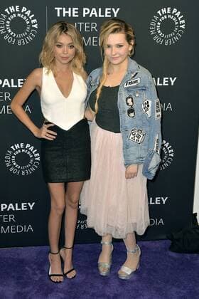 Sarah Hyland und Abigail Breslin bei der Premiere des ABC Musical Special Events Dirty Dancing im Paley Center for Media. Beverly Hills, 18.05.2017 Foto:xD.xStarbuckx xFuturexImage