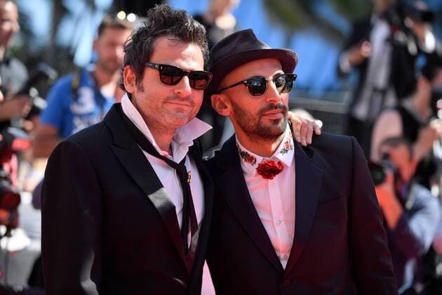 217757 Degun-Paoli Starface 2017-05-19 Cannes France 70eme Festival International du Film de Cannes. Montée des marches du film d ouverture Visages ,Villages 70th International Cannes Film Festival. Red Carpet of Visages ,Villages movie Chedid, Matthieu ( M chanteur); JR  Copyright: xDegun-Paolix STAR_217757_008