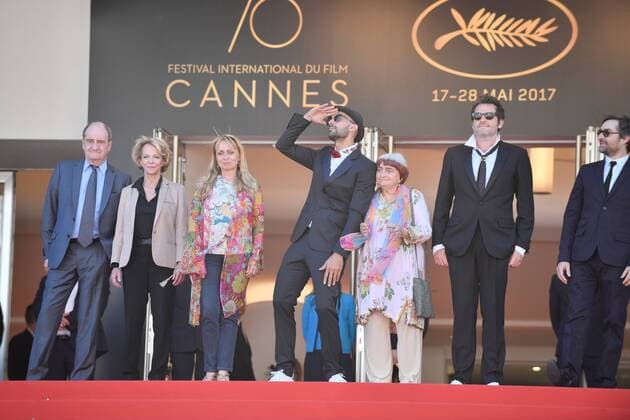 217757 Degun-Paoli Starface 2017-05-19 Cannes France 70eme Festival International du Film de Cannes. Montée des marches du film d ouverture Visages ,Villages 70th International Cannes Film Festival. Red Carpet of Visages ,Villages movie Varda, Agnès; Chedid, Matthieu ( M chanteur); JR  Copyright: xDegun-Paolix STAR_217757_011