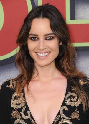May 19, 2017 - Los Angeles, CA, United States - 19 May 2017 - Los Angeles, California - Berenice Marlohe. Premiere Of Showtime s Twin Peaks held at Theater at The Ace Hotel in Los Angeles. Photo Credit: AdMedia Los Angeles United States - ZUMAa123 20170519_zaa_a123_226 Copyright: xBirdiexThompsonx